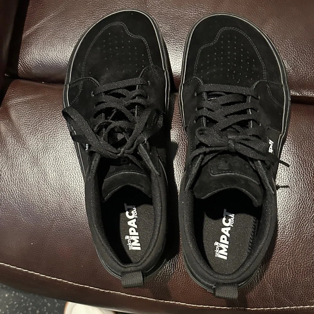 Black Men's Shoes - Picture 4 of 10